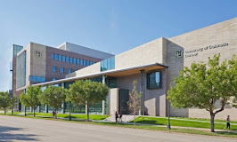 Image of the student commons building at CU Denver