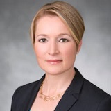 Ellen Zentner headshot
