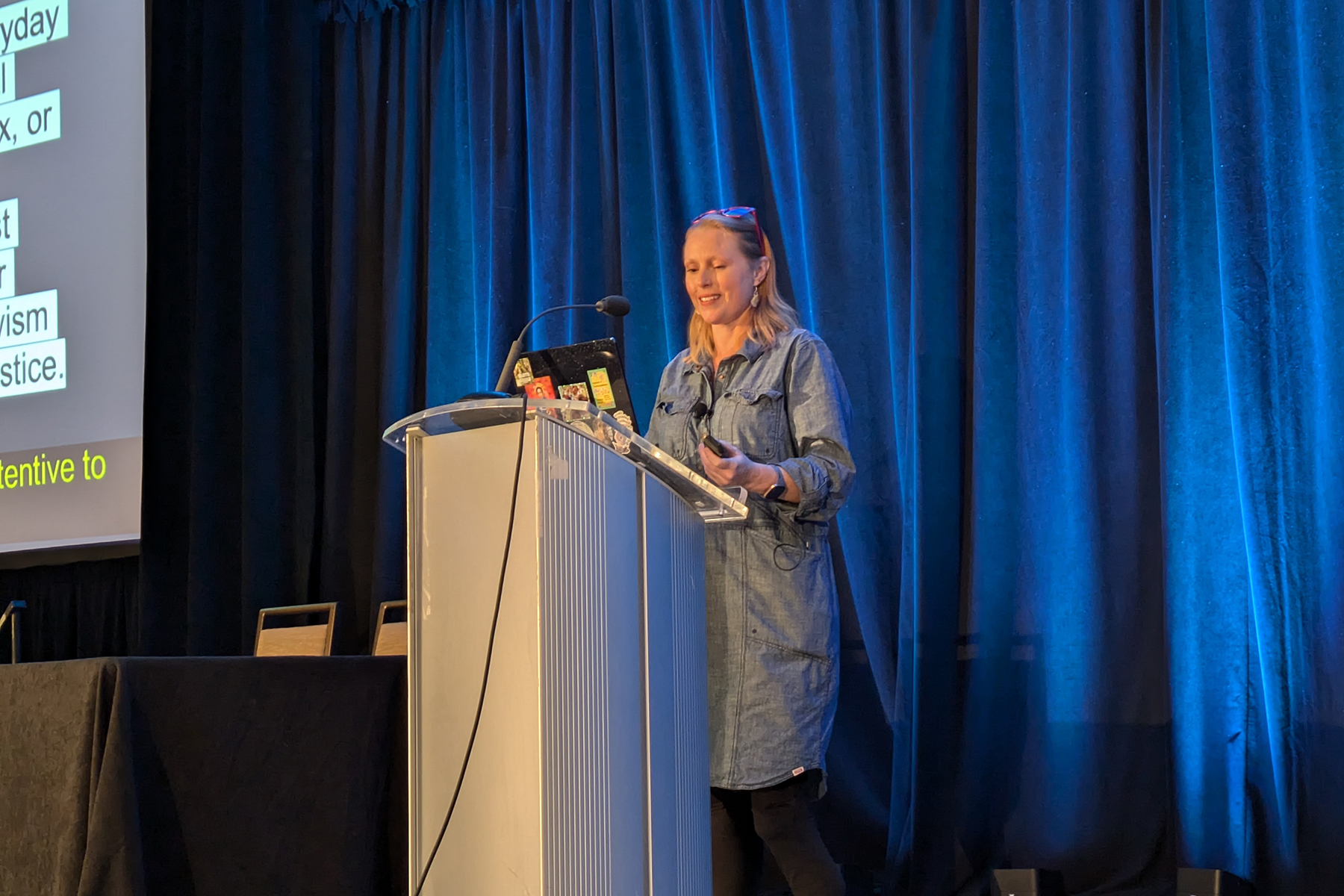 Dr. Shew delivers keynote at AHG 2025